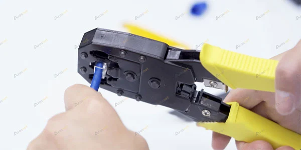 سوکت-زدن-کابل-شبکه-کریمپ